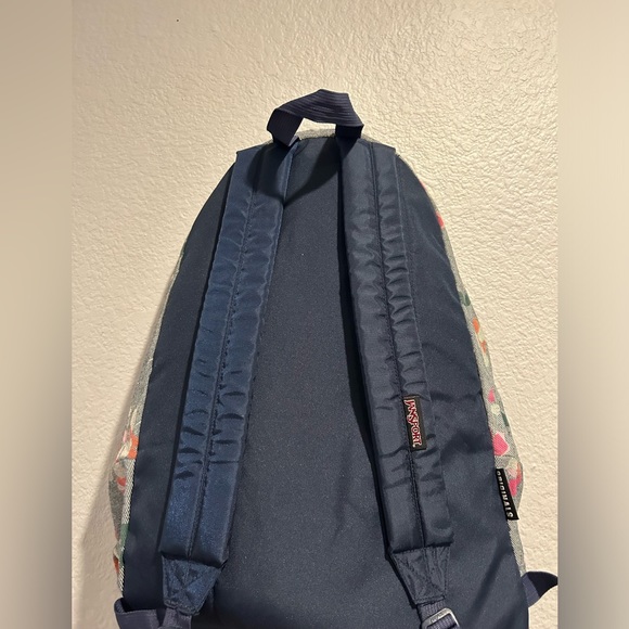 Jansport backpack - Picture 3 of 3